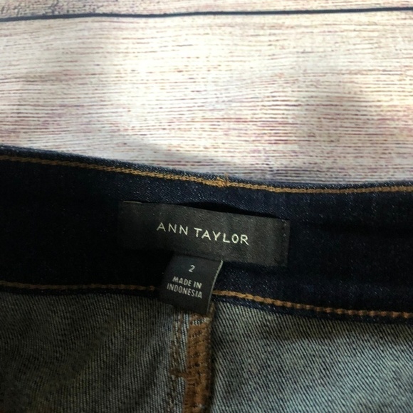 Ann Taylor Button Up Denim A-Line Skirt Size 2 - Picture 2 of 5
